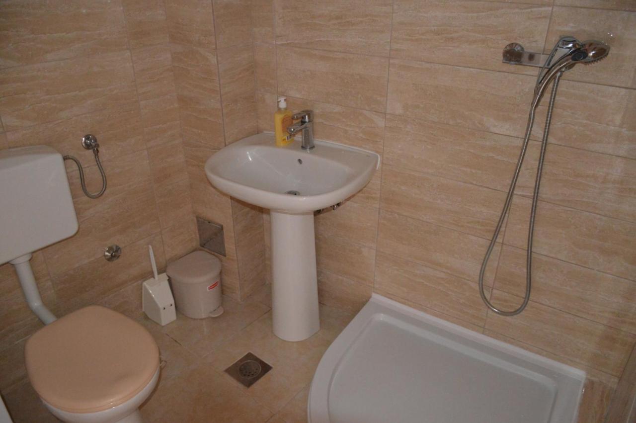 studio apartman Kata Prvic Sepurine Esterno foto